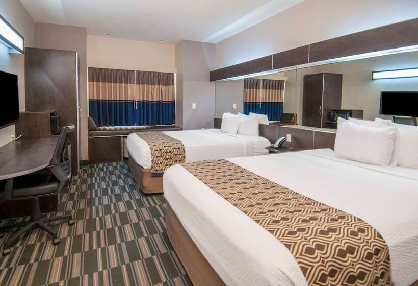 Microtel Inn And Suites Lafayette