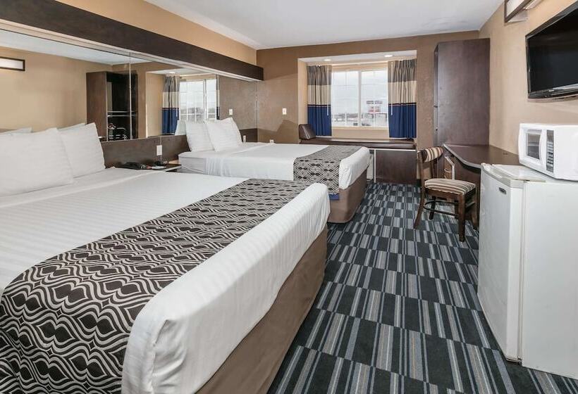 Microtel Inn And Suites Lafayette