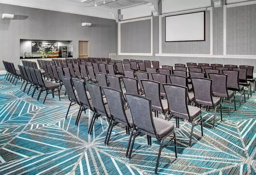 Residence Inn By Marriott Cleveland Downtown