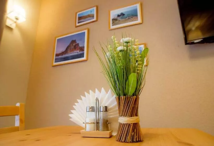 Aamiaismajoitus (B&B) Eco Hotel Edem