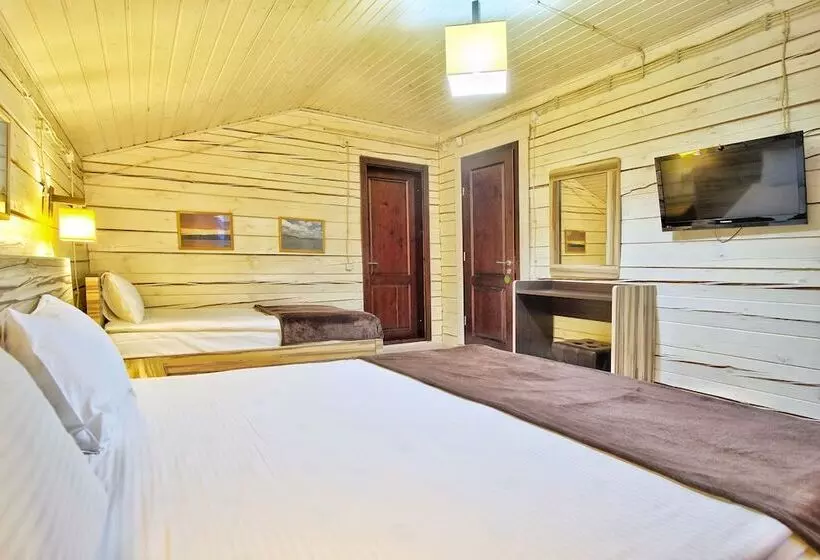 Aamiaismajoitus (B&B) Eco Hotel Edem