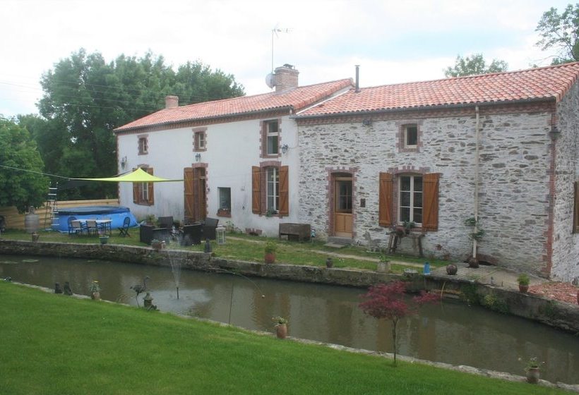 مبيت وإفطار Chambres D Hotes Le Moulin De Gontard