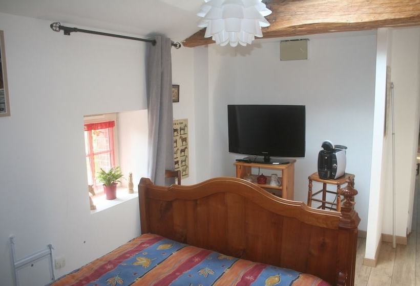 مبيت وإفطار Chambres D Hotes Le Moulin De Gontard