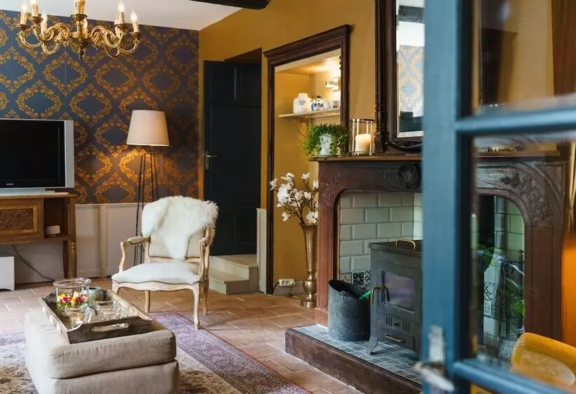 تختخواب و صبحانه Logement Onze  Chambres&gîtes
