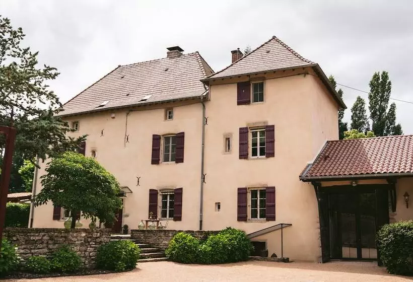 Aamiaismajoitus (B&B) Tomette Singuliere