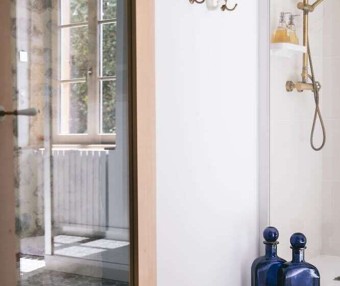 Bed and Breakfast Tomette Singuliere