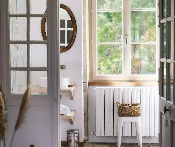 Aamiaismajoitus (B&B) Tomette Singuliere