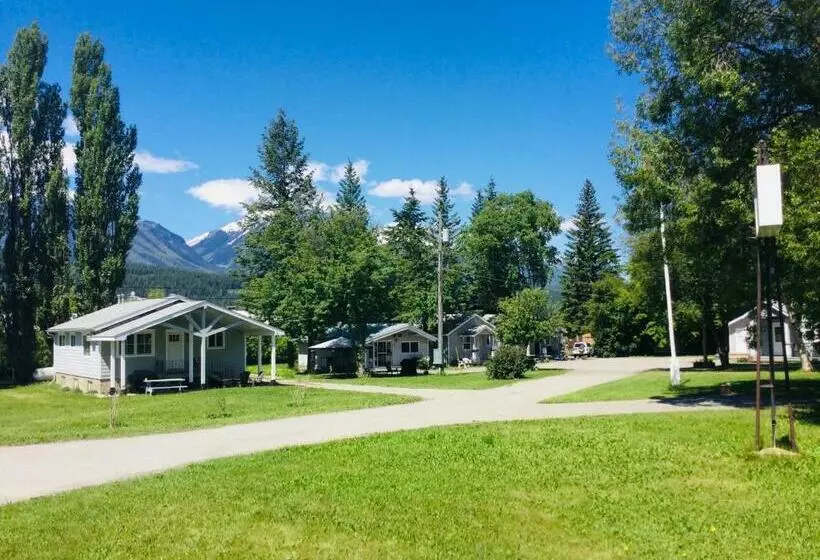 Brookside Motel
