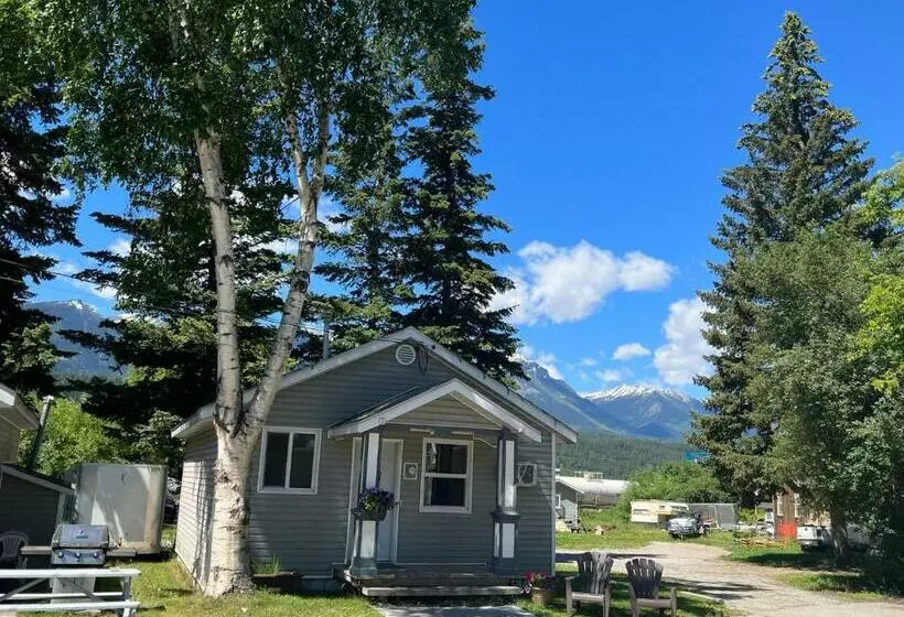 Brookside Motel