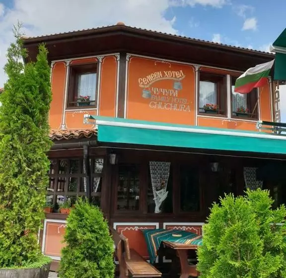 Hotelli Chuchura Family