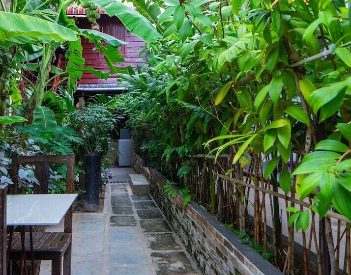 Hotel Green Stay Village