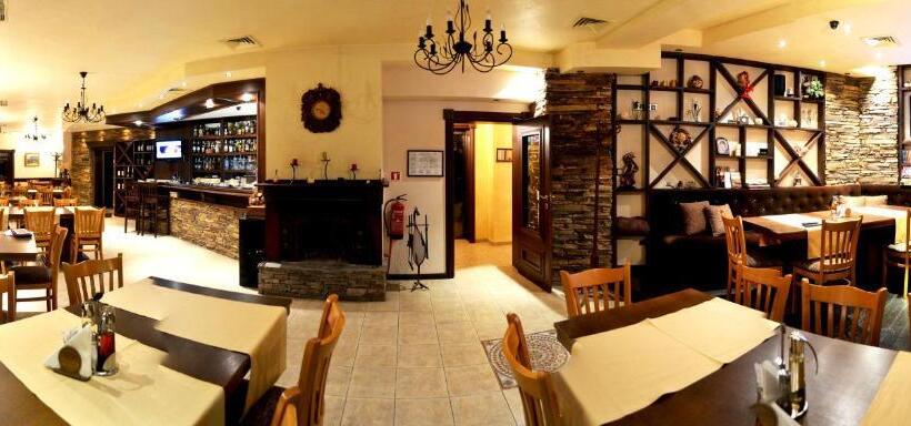 ホテル Iva & Elena