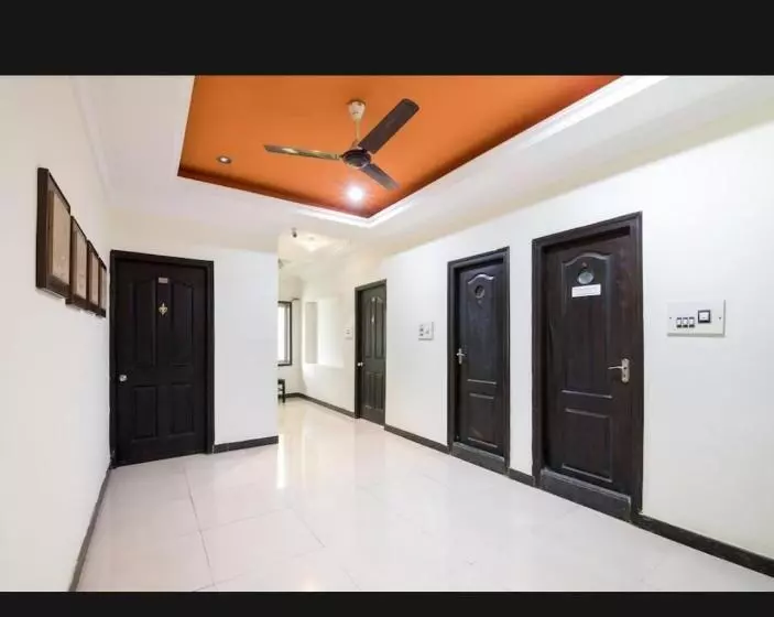 Hotelli Jk Residency