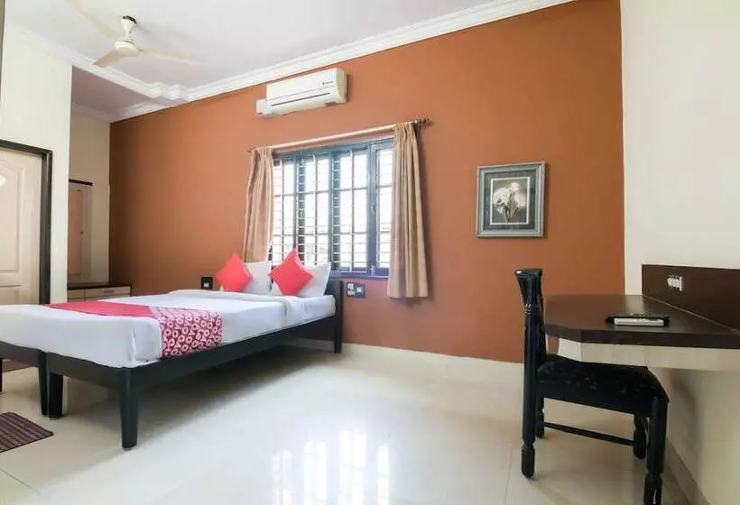 Hotelli Jk Residency