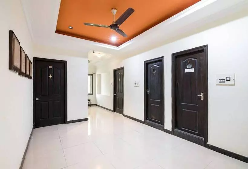Hotelli Jk Residency