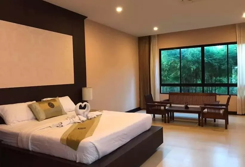 ホテル Leelawalai Rest