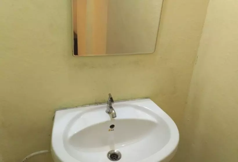 ホテル Morya Garden