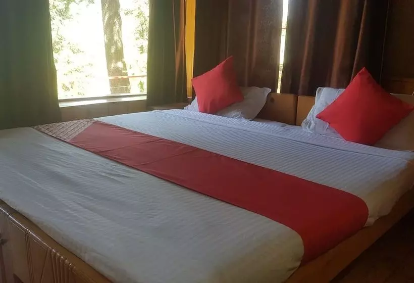 هتل Rajgarh Hills By Oyo Rooms