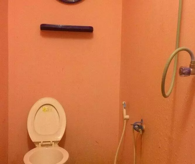 Hotelli Suansuppachok Inn