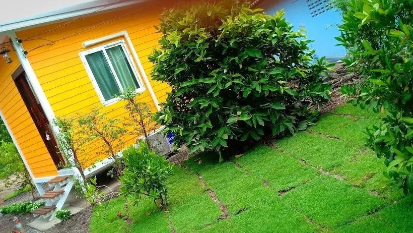 Hotelli Suansuppachok Inn