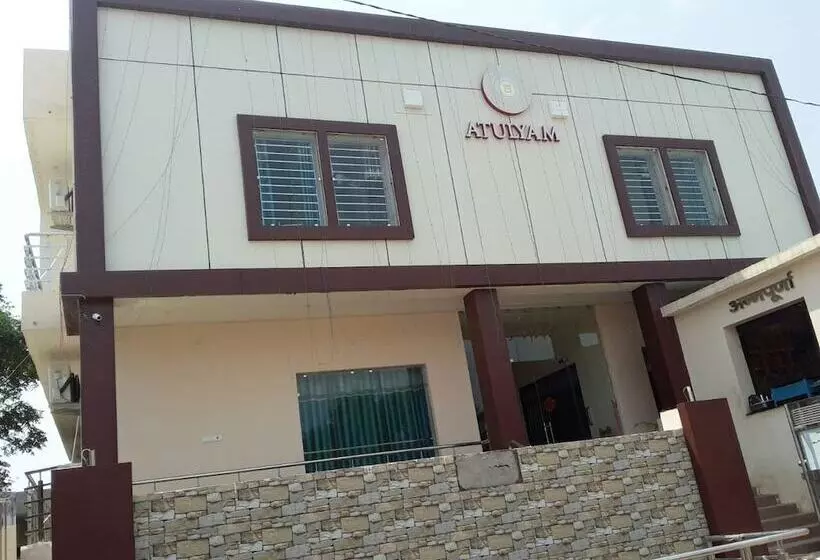 ホテル The Atulyam
