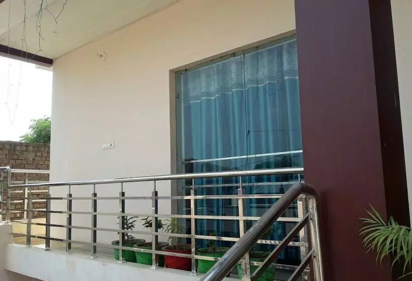 ホテル The Atulyam