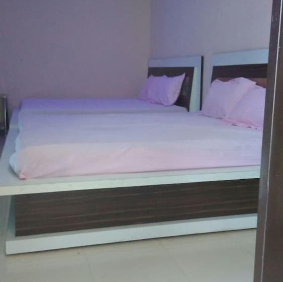 ホテル The Atulyam