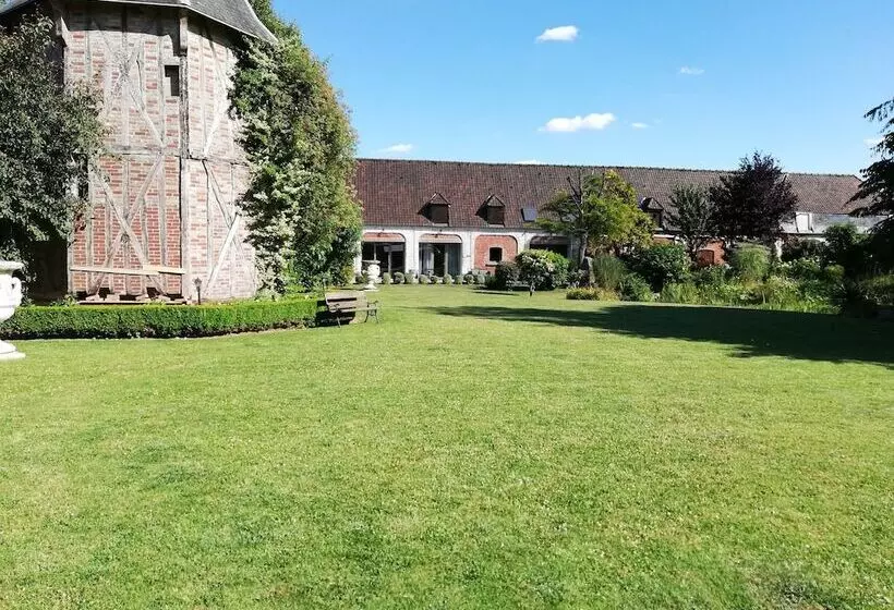 ペンション La Cour D'hortense