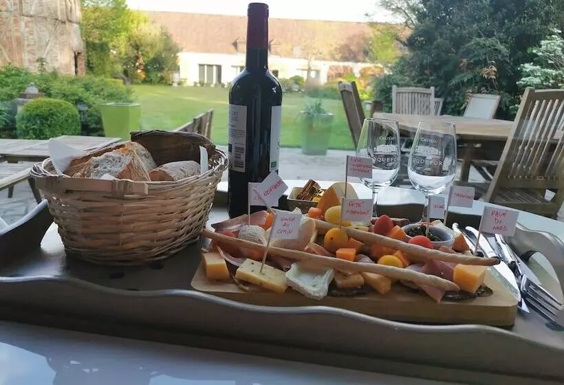 ペンション La Cour D'hortense