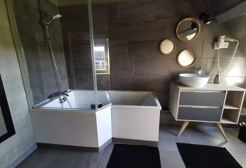 ペンション La Cour D'hortense