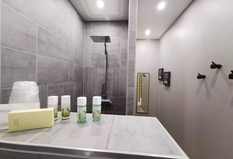 ペンション La Cour D'hortense