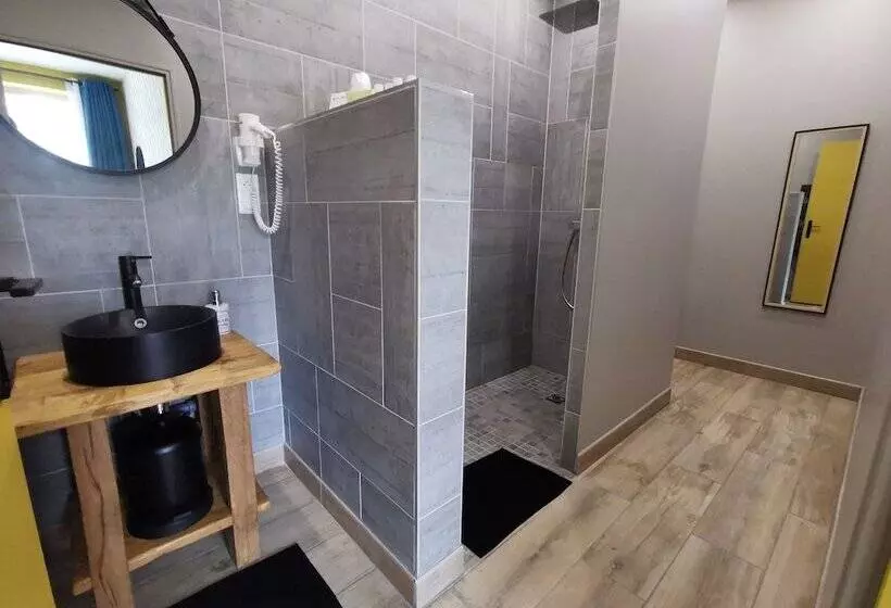 ペンション La Cour D'hortense