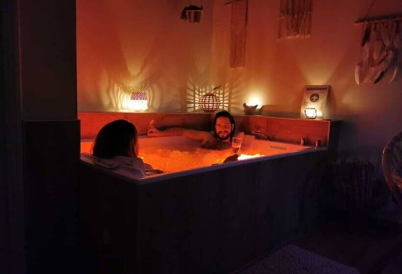 膳宿费 La Cour D'hortense