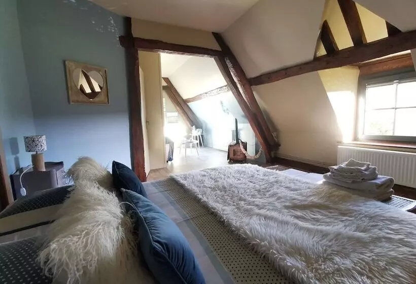 ペンション La Cour D'hortense