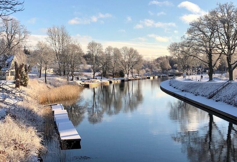 Pensionat Kanalvillan