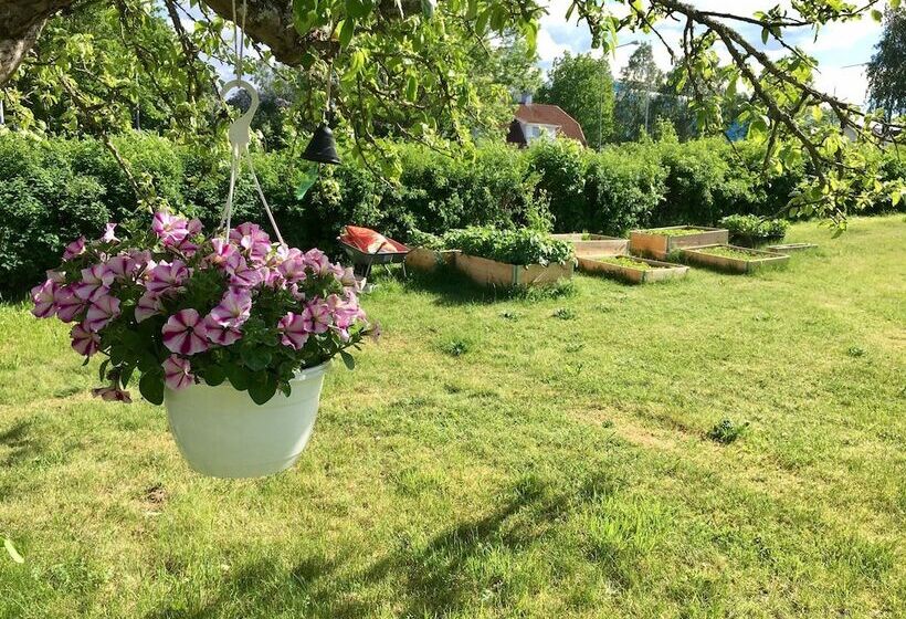 Pensionat Kanalvillan