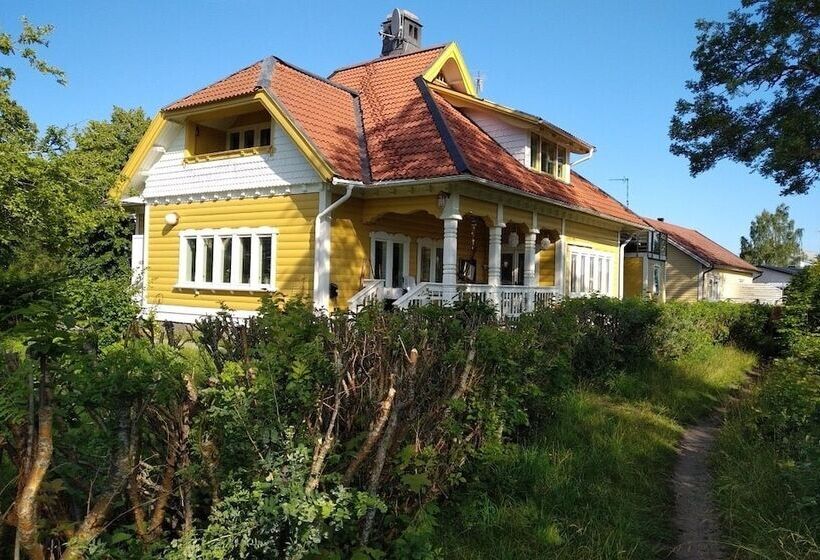 Pensionat Kanalvillan