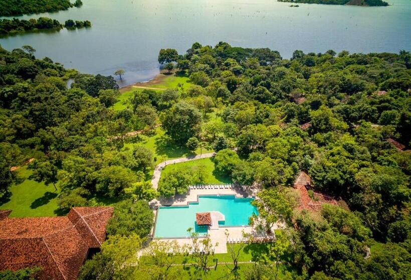 منتجع Amaya Lake Dambulla