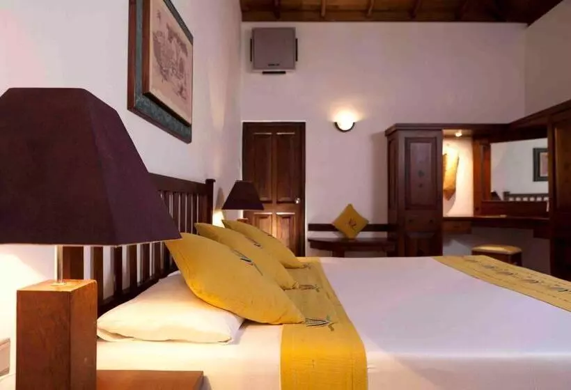 استراحتگاه Amaya Lake Dambulla