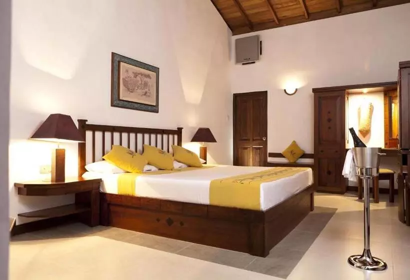 استراحتگاه Amaya Lake Dambulla