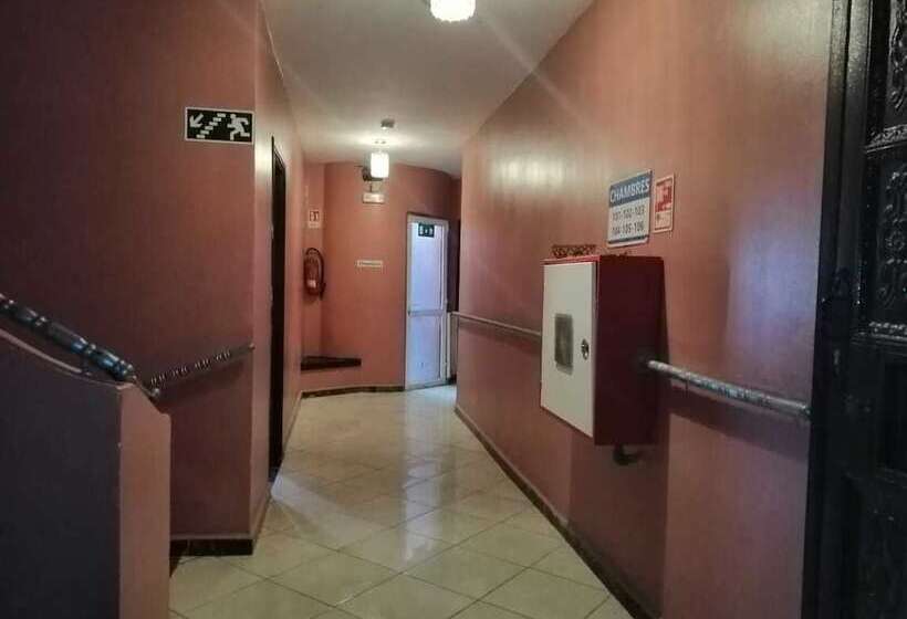 Senhaja Hotel Hostel