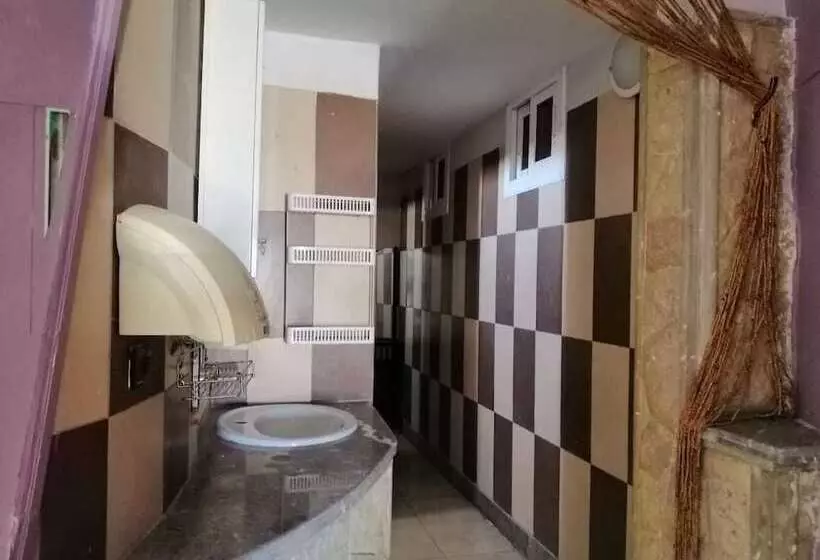 Senhaja Hotel   Hostel