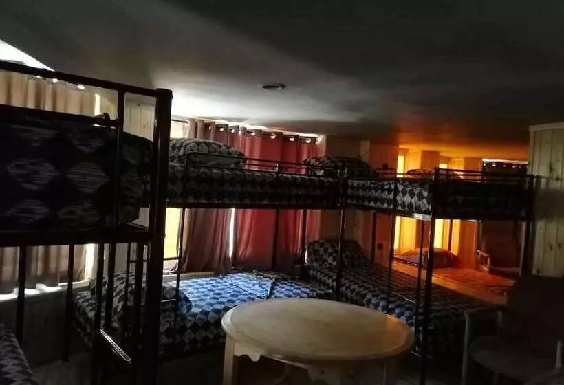 Senhaja Hotel   Hostel