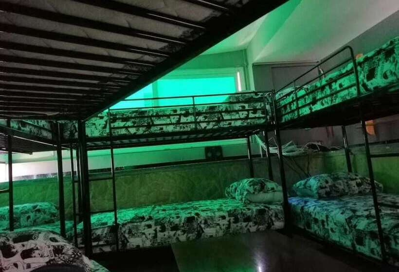 Senhaja Hotel Hostel