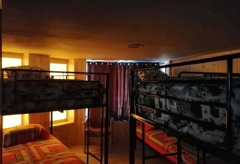 Senhaja Hotel Hostel