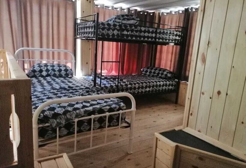 Senhaja Hotel Hostel