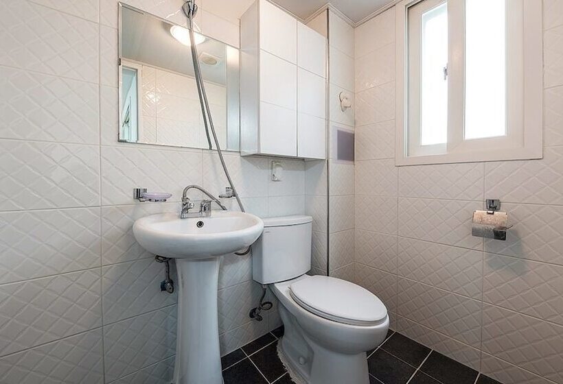 Yeongheungdo Sun Pension