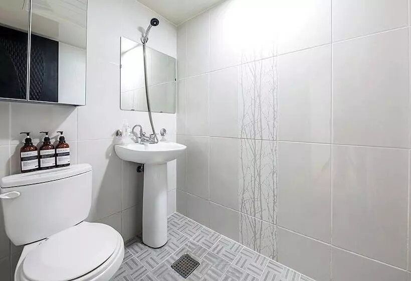 Yeongheungdo Sun Pension