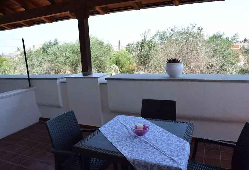 Aamiaismajoitus (B&B) L'aia Di San Giorgio