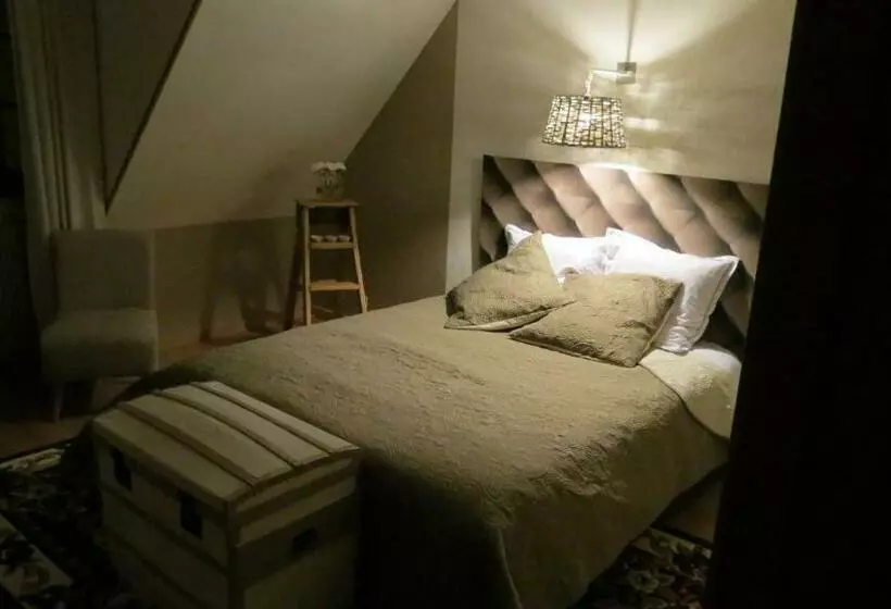 Aamiaismajoitus (B&B) Maison Du Hérisson